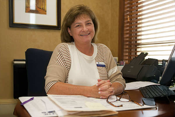 Business Money Market Accounts at Peoples Bank